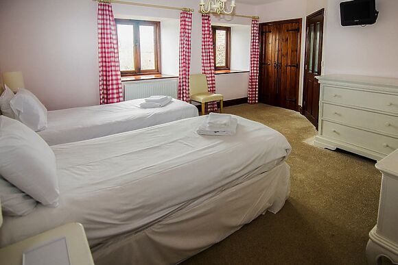 Kingfisher Barn at Piggyback Barns