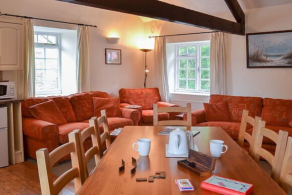Granary At Trimstone Manor Cottages