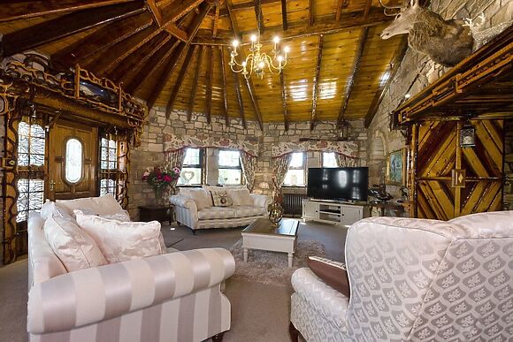 Tennox Parlour at Tennox Farm