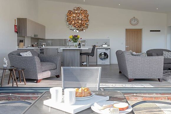 The Hideaway at Broadstone Barns