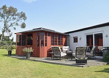 Leanda Lodge in Burgh Castle