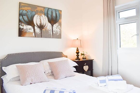 Stillness Hut at Downwood