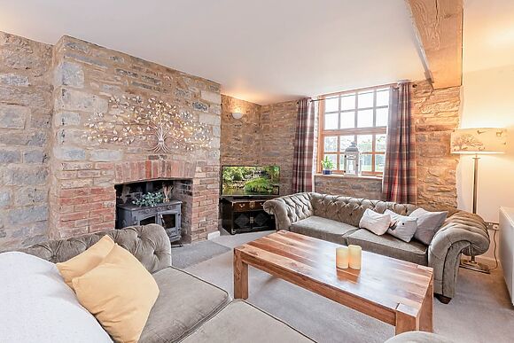 Rose Cottage in Wrantage