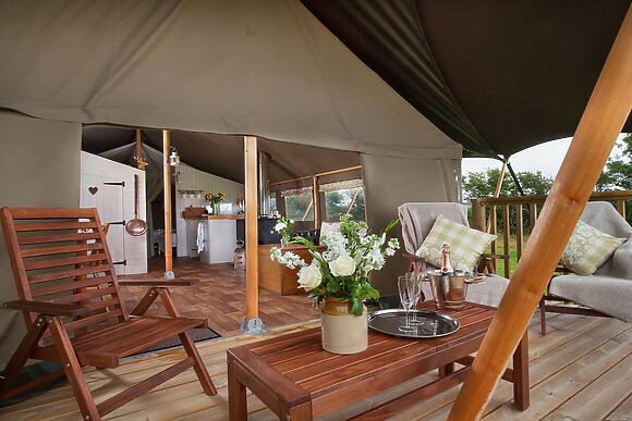 1 Lower Keats Glamping