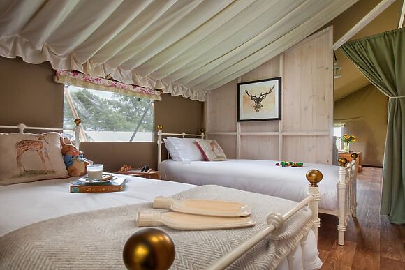 1 Lower Keats Glamping