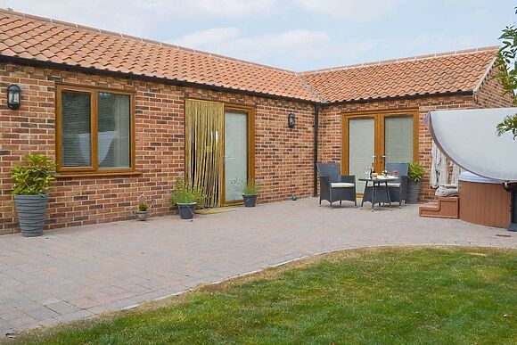 Nesting Box in Chapel-St-Leonards