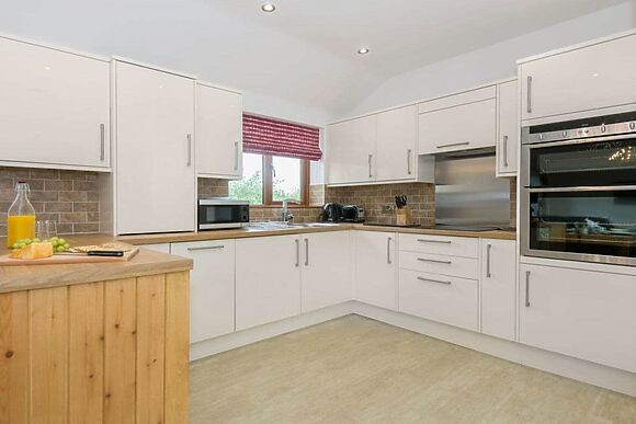 Nesting Box in Chapel-St-Leonards