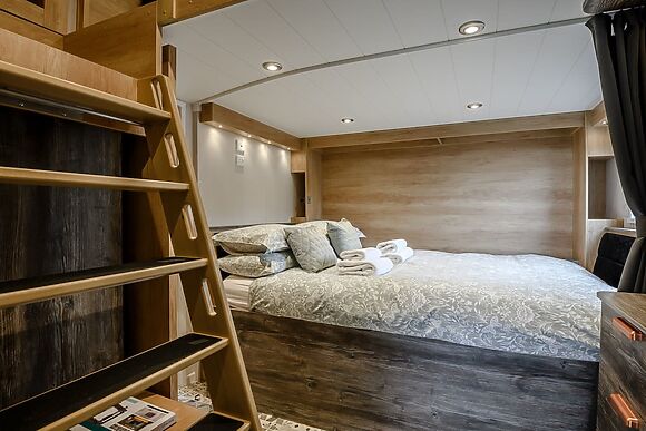 Woodpecker Lodge at Hole Farm