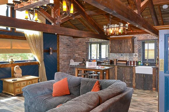 Tawitawoo Lodge in Felton