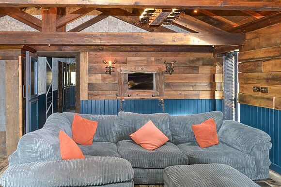 Tawitawoo Lodge in Felton