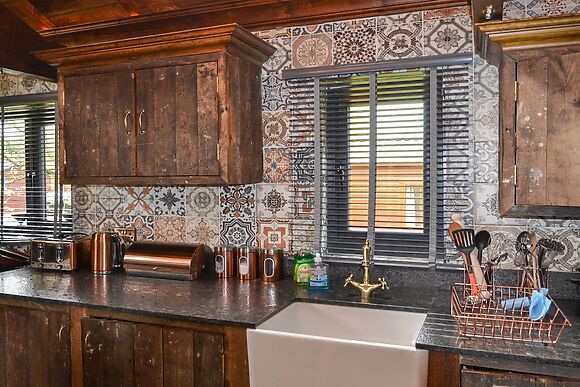 Tawitawoo Lodge in Felton