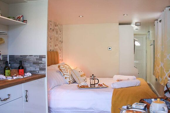 The Beehive in Mundesley