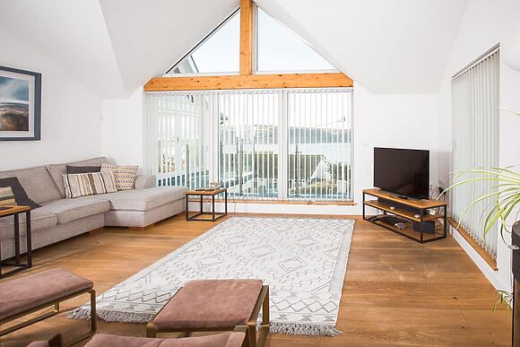 Wyn y Mor in Gwbert-on-Sea