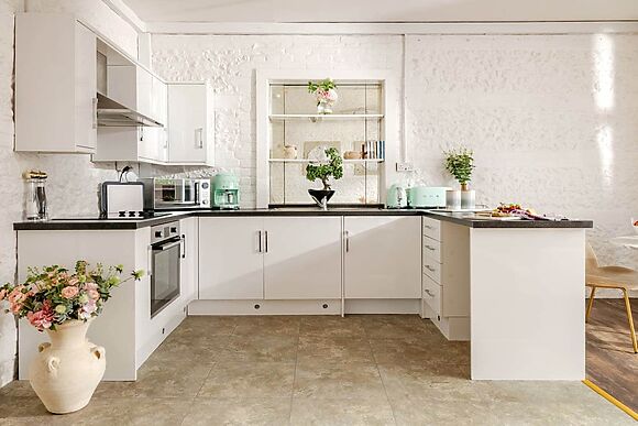 Primrose in Blandford Forum