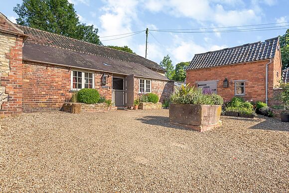 Croxton Lodge & Curlews Nest