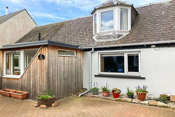 Isla's Cottage