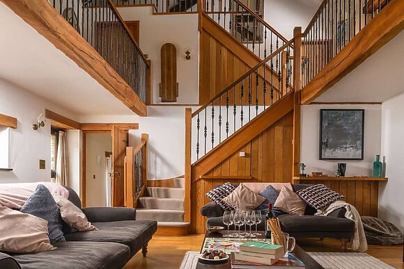 The Orchard Retreat