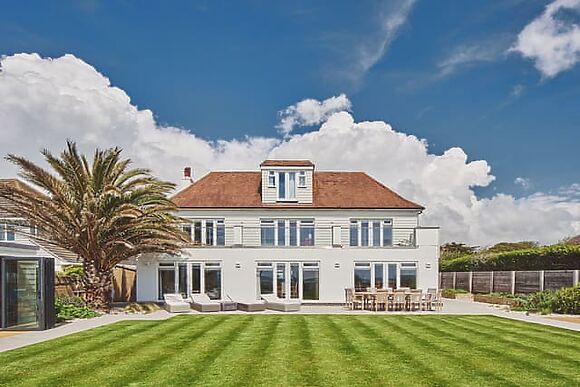 Bracken Manor