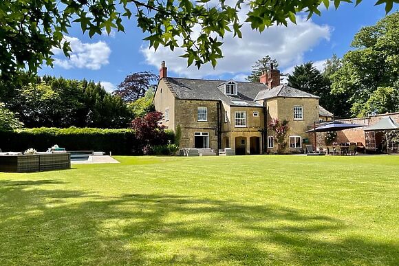 Hearth Manor