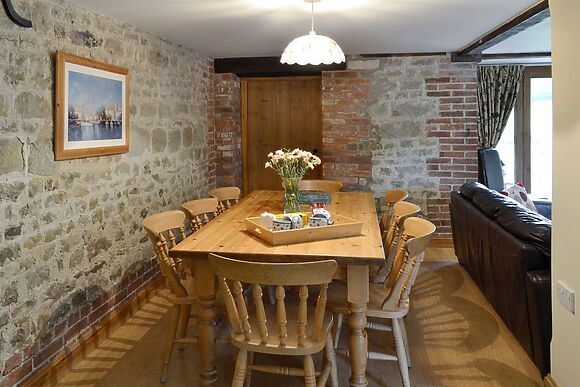 Great Coombe At Bookham Court