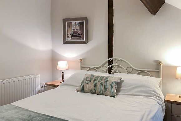 Great Coombe At Bookham Court