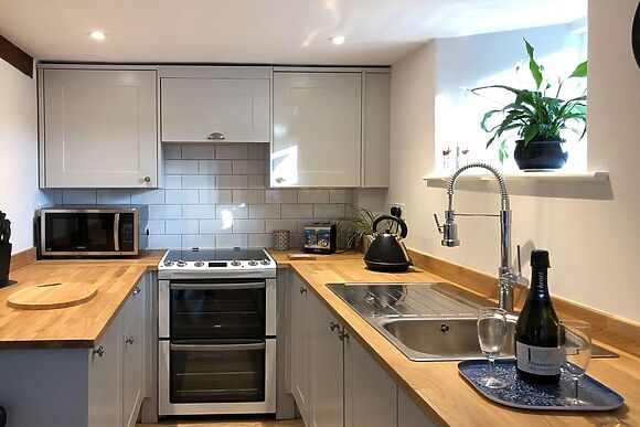 Little Coombe at Bookham Court