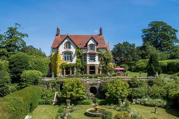 Hay Manor