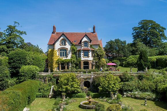 Hay Manor