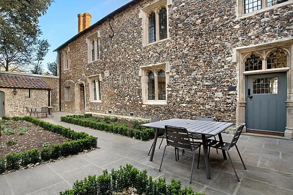 Tarnshade Cottage