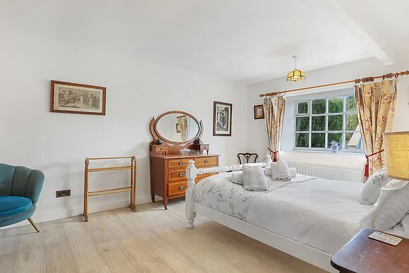 Spinning Cottage