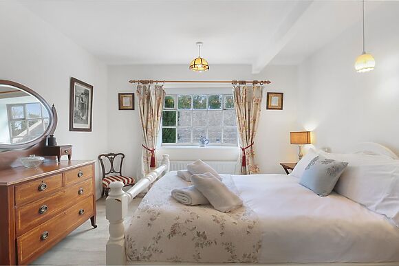 Spinning Cottage