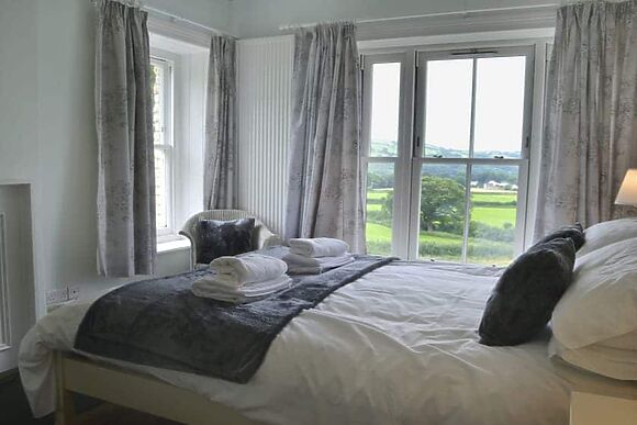 Tyllwyd Farmhouse in Capel Bangor