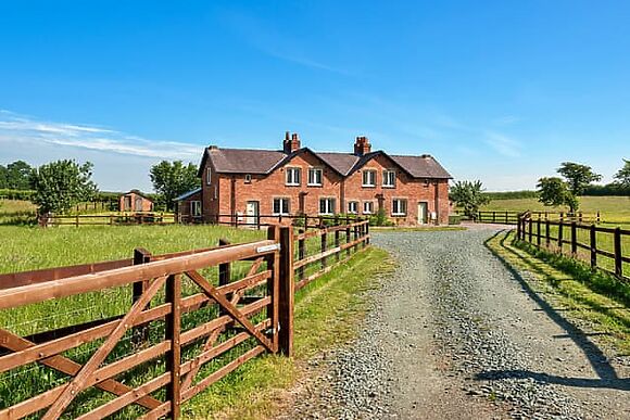 Shrawardine House