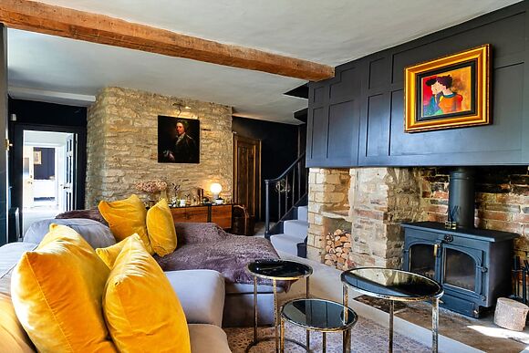 Lechlade House