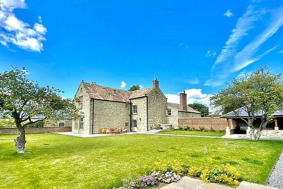 Fieldmere Farmhouse