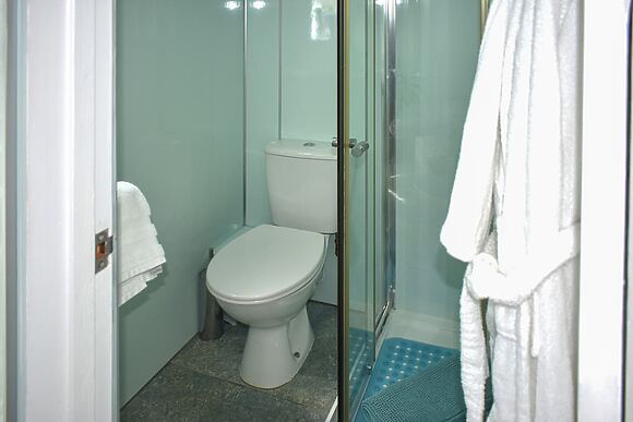 Jurassic Sea Pearl Suite and Spa