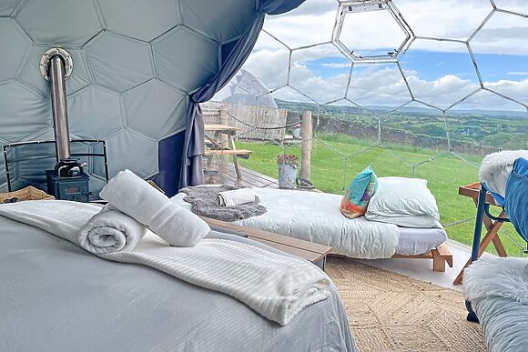 Ingleborough Dome at Deerstone Glamping
