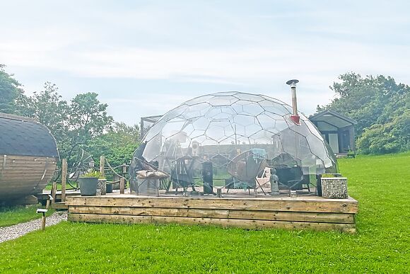 Ingleborough Dome at Deerstone Glamping