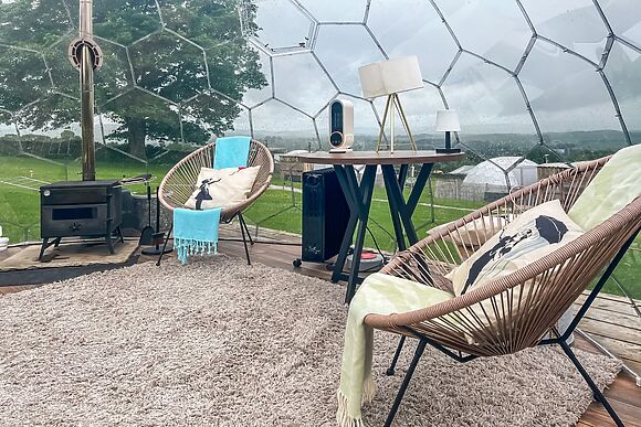 Pinhaw Beacon At Deerstone Glamping