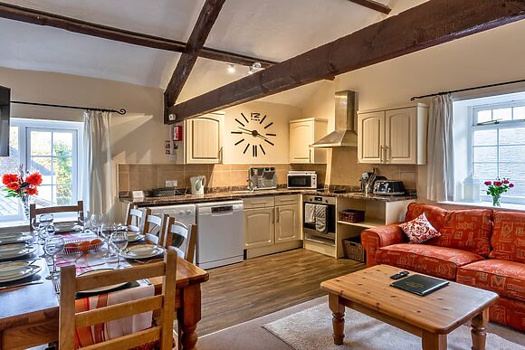 Barley Cottage At Trimstone Manor