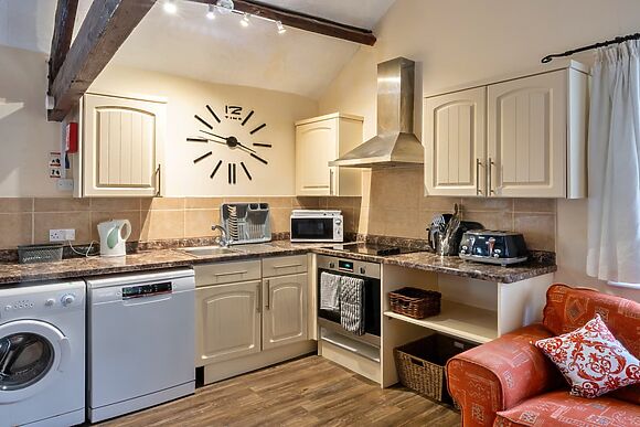 Barley Cottage At Trimstone Manor