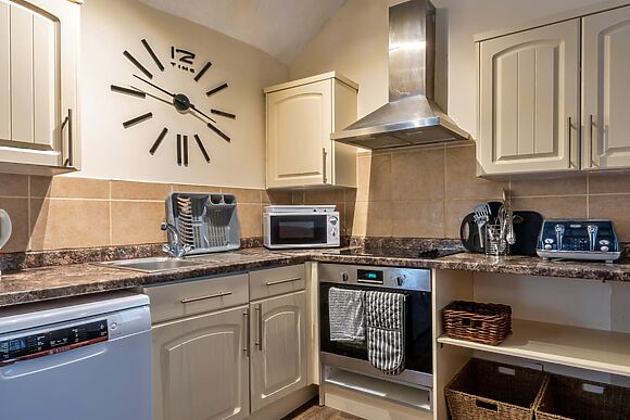 Barley Cottage At Trimstone Manor