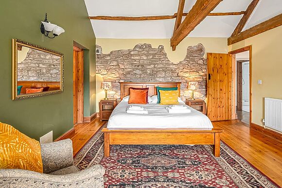 Hawton at Tanylan Farm Cottages