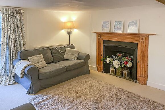 White Horse Cottage