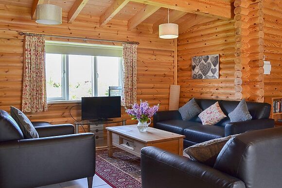 Quail Lodge in Brayton