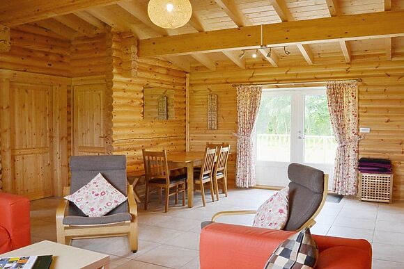 Quail Lodge in Brayton