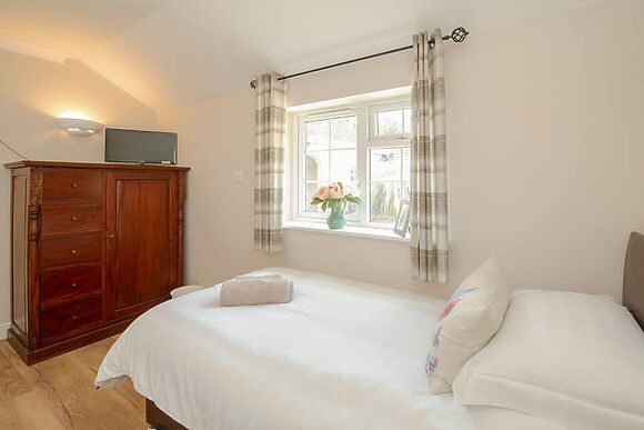 Luckington Stables 1 in Newbury