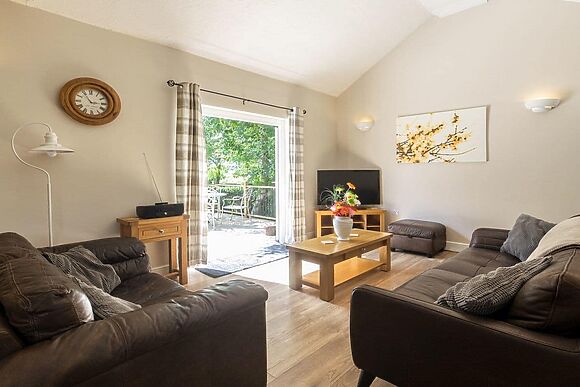 Luckington Stables 2 in Newbury