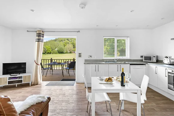 The Clover Lodge at Redlake Farm