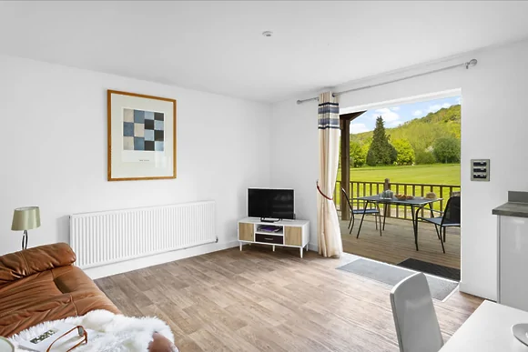 The Clover Lodge at Redlake Farm